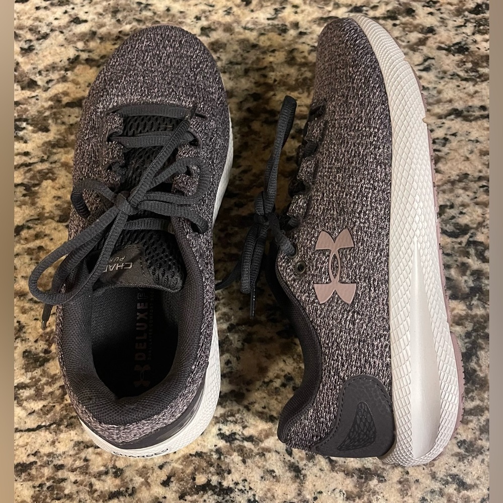 Under Armour women’s sneakers